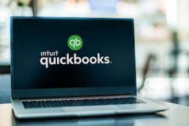 Choosing Between QuickBooks Online and QuickBooks Desktop